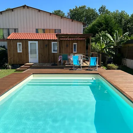 De Jardin, Piscine Шале Сеньос