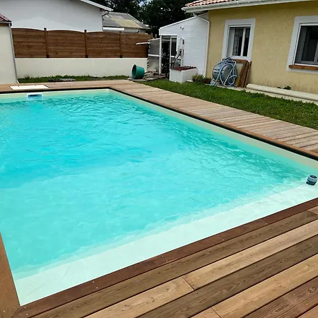 Chalet De Jardin, Piscine *