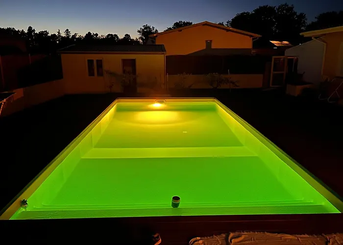 De Jardin, Piscine Chalet